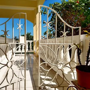 https://the-lion-house-jamaica.greaterantilleshotels.net